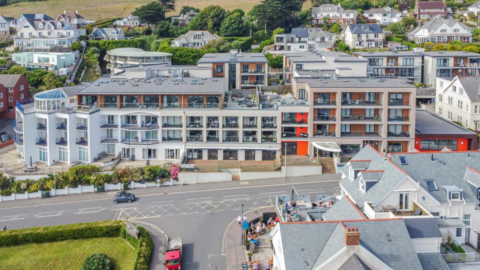 2 Middlecombe - Luxury Apartment At Byron Woolacombe, Only 4 Minute Walk To Woolacombe Beach! エクステリア 写真