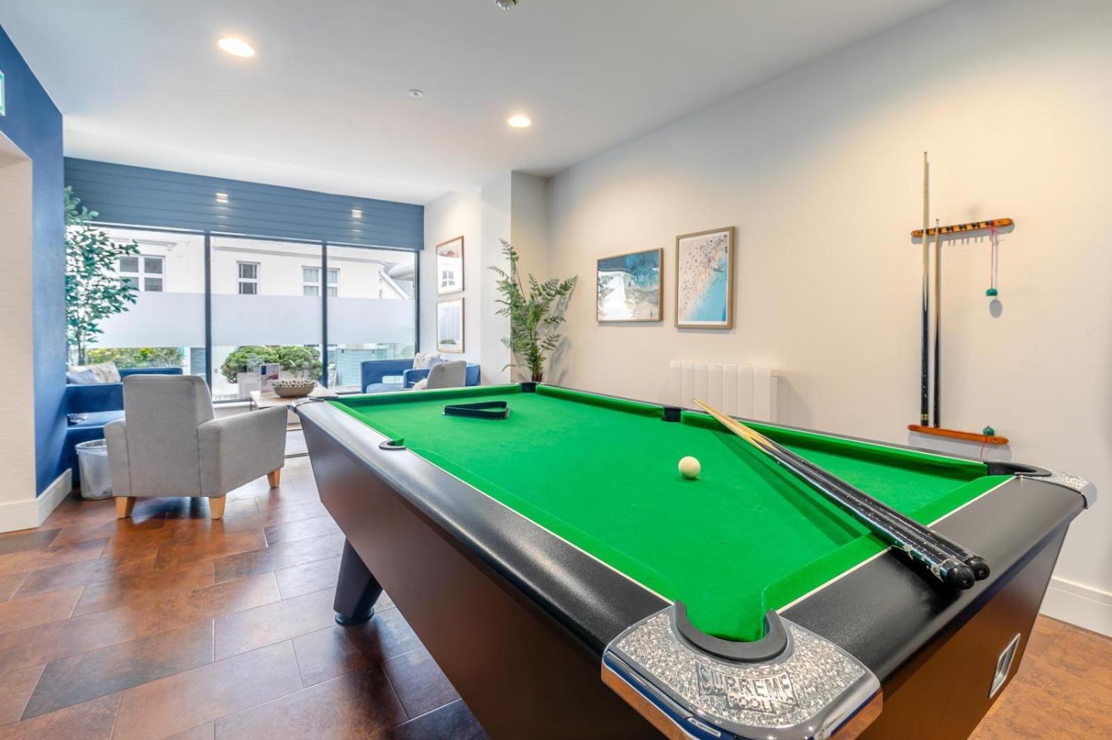 2 Middlecombe - Luxury Apartment At Byron Woolacombe, Only 4 Minute Walk To Woolacombe Beach! エクステリア 写真