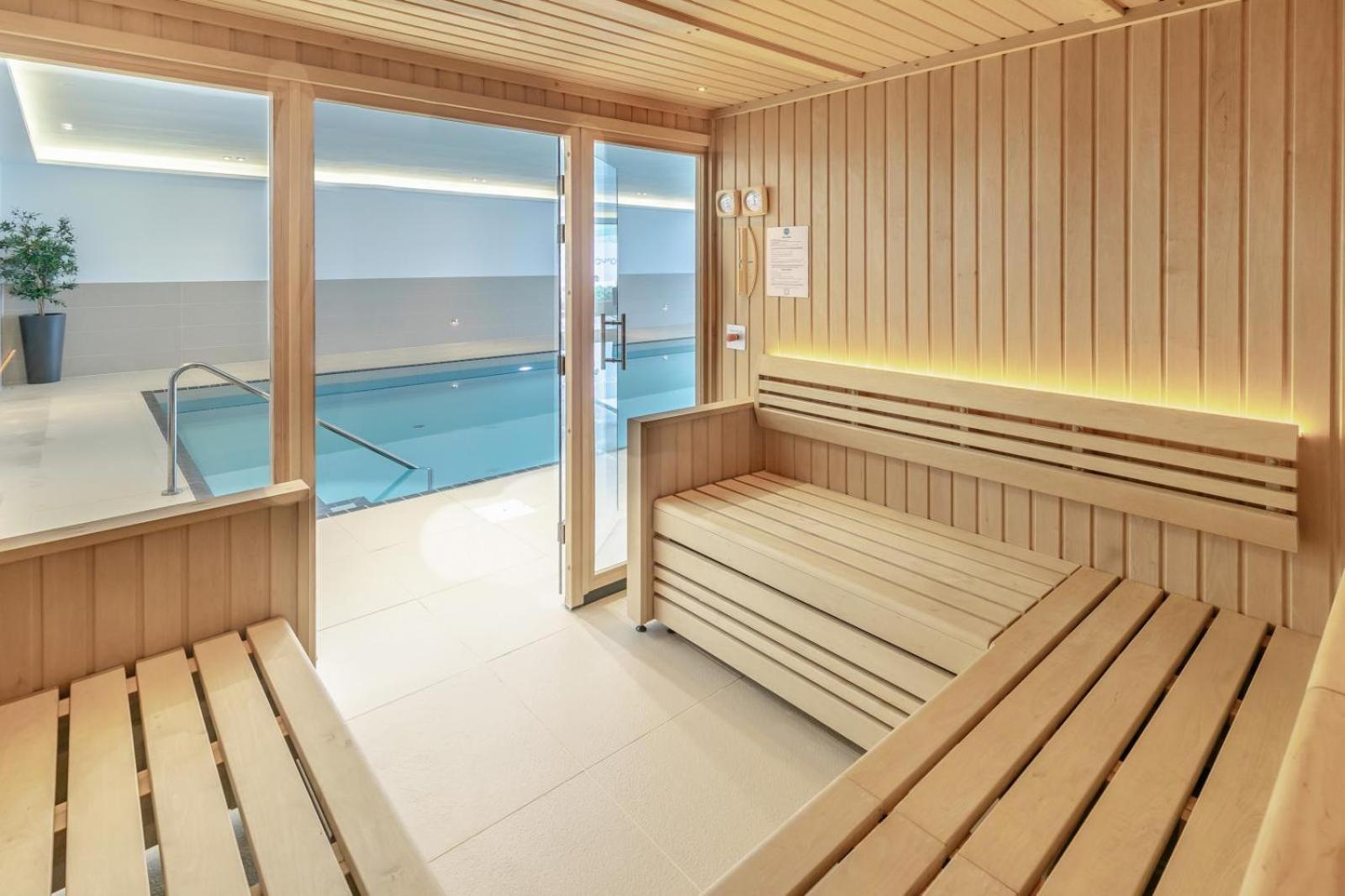 2 Middlecombe - Luxury Apartment At Byron Woolacombe, Only 4 Minute Walk To Woolacombe Beach! エクステリア 写真