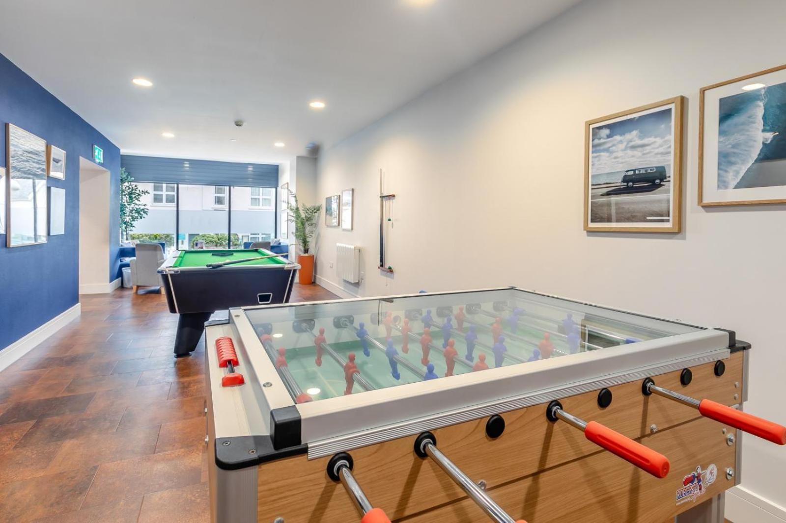 2 Middlecombe - Luxury Apartment At Byron Woolacombe, Only 4 Minute Walk To Woolacombe Beach! エクステリア 写真