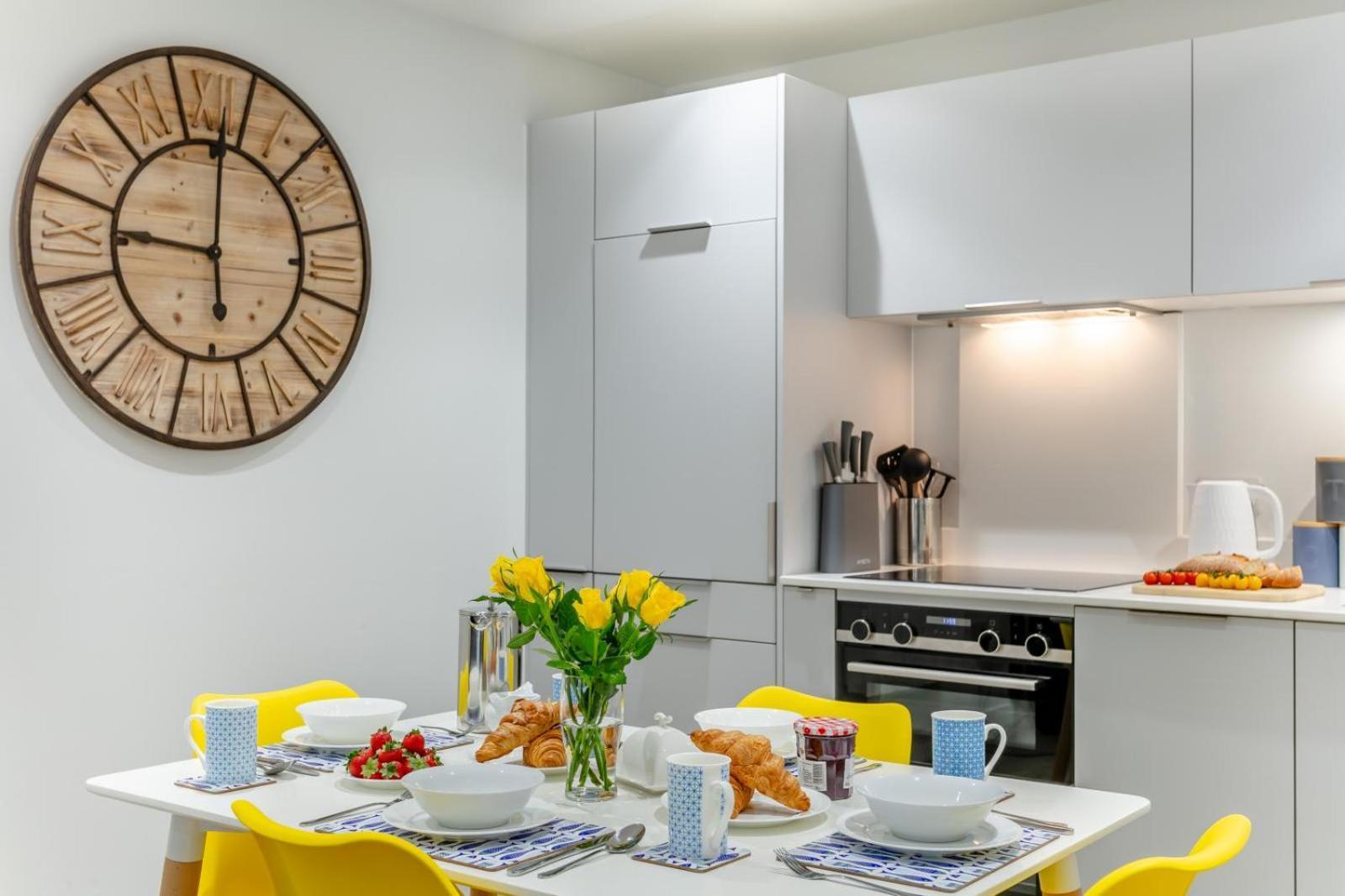 2 Middlecombe - Luxury Apartment At Byron Woolacombe, Only 4 Minute Walk To Woolacombe Beach! エクステリア 写真
